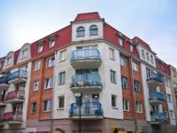 1367029houseatthecornerinpoland